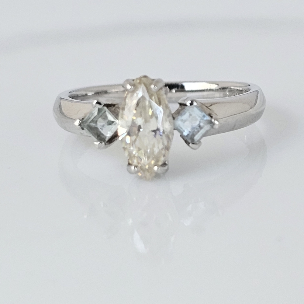 Elegant Strontium Titanate & Aquamarine Ring Sterling Silver Rhodium Finish Sz 8